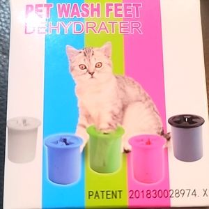 Pet wash/feet hydrater